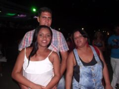 Oktober 10 Anos